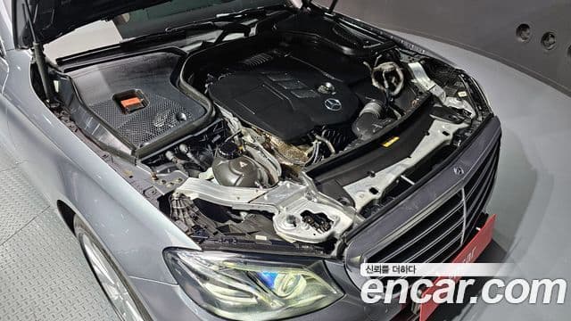 Mercedes-Benz E-Class 2018 — Şəkil 6/20