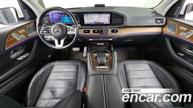 Mercedes-Benz GLE-Class 2019 — ფოტო 7/20
