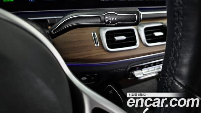 Mercedes-Benz GLE-Class 2019 — ფოტო 9/20