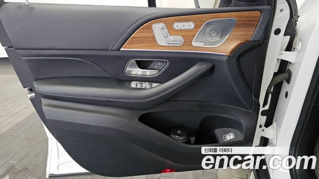 Mercedes-Benz GLE-Class 2019 — ფოტო 5/34