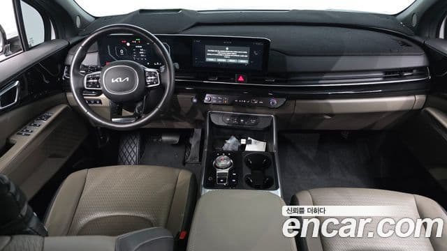 Kia Carnival 2024 — Şəkil 7/20