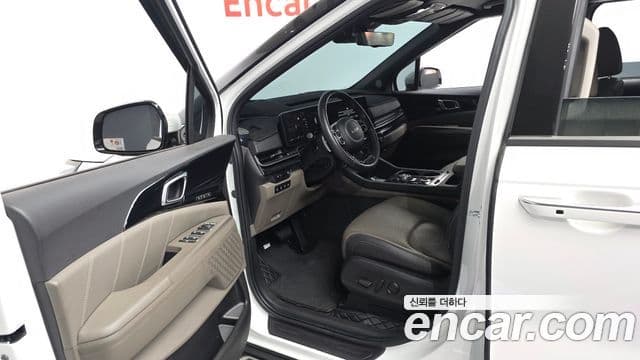 Kia Carnival 2024 — Şəkil 10/20