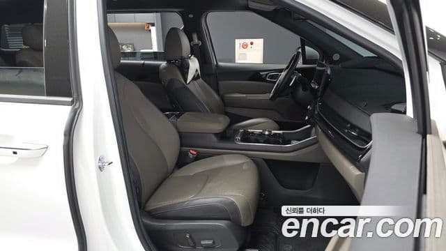 Kia Carnival 2024 — Şəkil 11/20