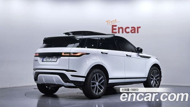 Land Rover Range Rover Evoque 2025 — ფოტო 2/20