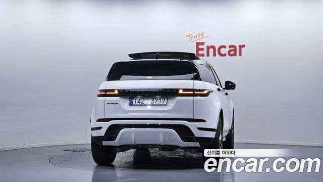 Land Rover Range Rover Evoque 2025 — ფოტო 4/20