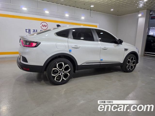 Renault Samsung Arkana 2025 — Фото 2/20