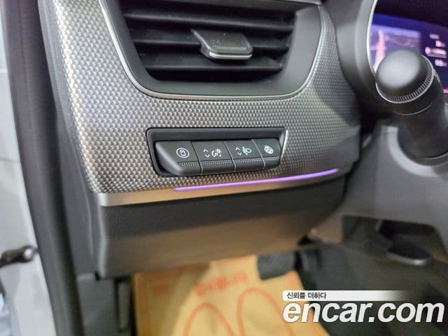Renault Samsung Arkana 2025 — Фото 15/20