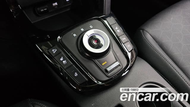 Kia Seltos 2025 — фото 9 из 20
