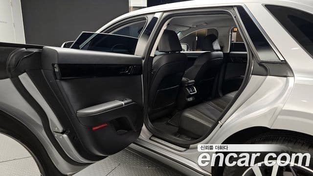 Hyundai Grandeur 2023 — Şəkil 12/20