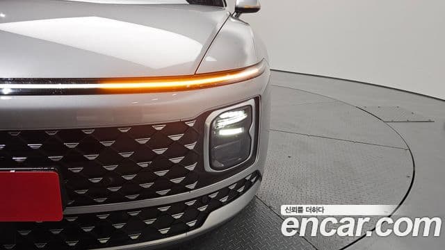 Hyundai Grandeur Hybrid 2023 — Photo 30/34