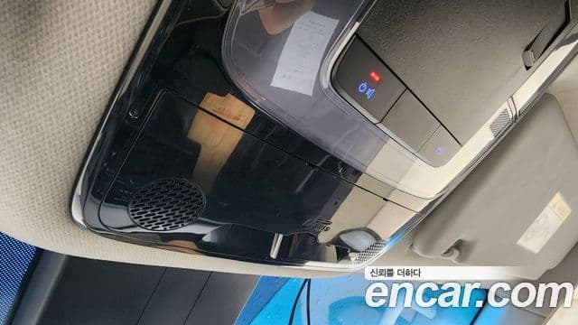 Hyundai Staria 2021 — фото 16 из 20