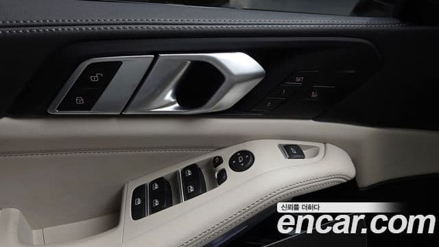 BMW X5 2025 — Photo 26/33