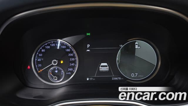Genesis GV80 2020 — ფოტო 8/20