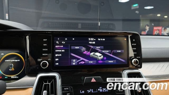 Kia Sorento 2021 — Şəkil 15/20