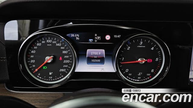 Mercedes-Benz E-Class 2020 — Şəkil 8/20