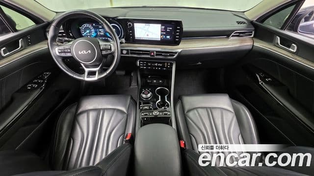 Kia K5 2022 — Şəkil 7/20