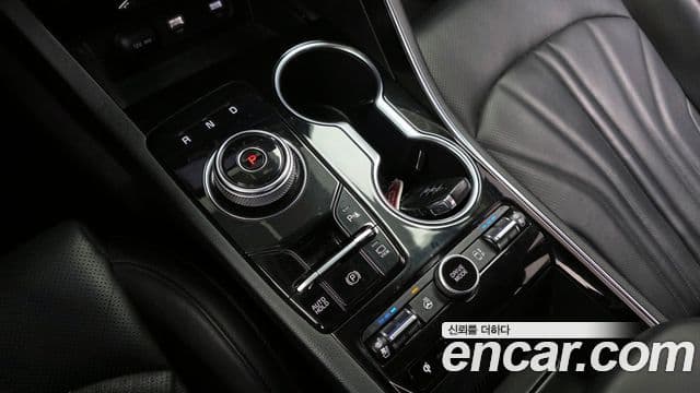 Kia K5 2022 — Şəkil 9/20