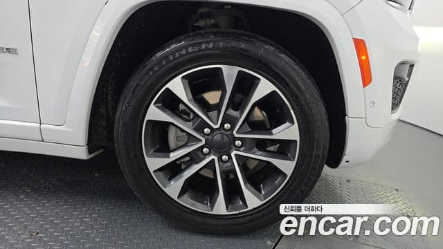 Jeep Grand Cherokee 2021 — Şəkil 5/20