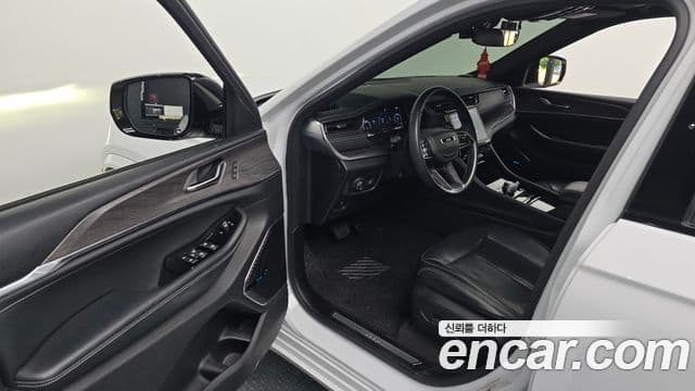 Jeep Grand Cherokee 2021 — Şəkil 10/20