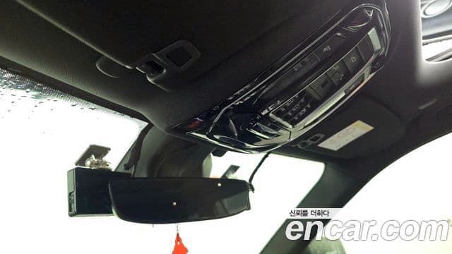 Jeep Grand Cherokee 2021 — Şəkil 24/28