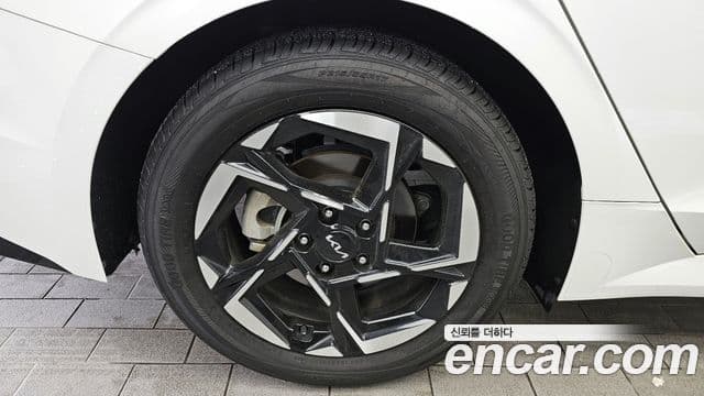 Kia K5 2024 — Şəkil 5/20