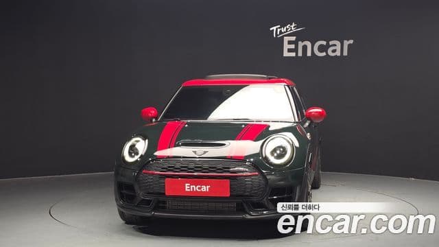 Mini Cooper S Clubman 2023 — ფოტო 3/20