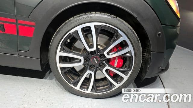 Mini Cooper S Clubman 2023 — Photo 14/31