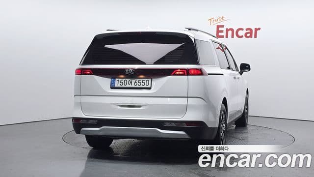 Kia Carnival 2021 — Şəkil 4/20