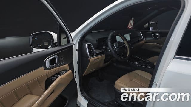 Kia Sorento 2023 — Фото 10/20
