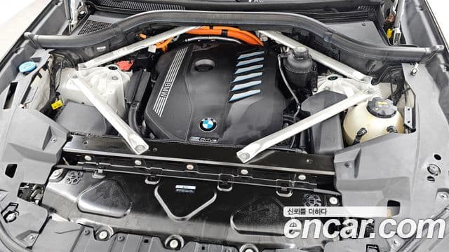 BMW X5 2022 — ფოტო 6/20