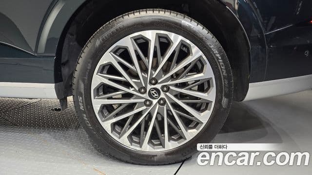 Hyundai Palisade 2025 — Photo 17/36