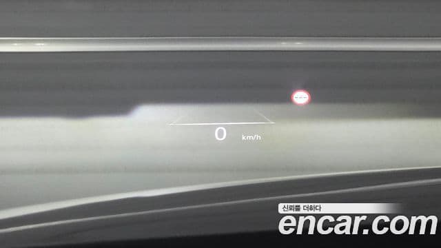 Genesis Electrified G80 2022 — ფოტო 15/20