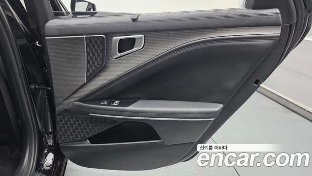 Kia K8 2025 — Photo 25/34