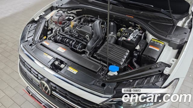 Volkswagen Jetta 2023 — Şəkil 11/20
