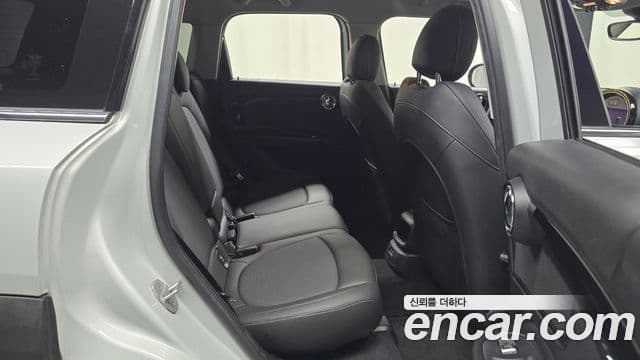 Mini Cooper D Countryman 2021 — Şəkil 11/20