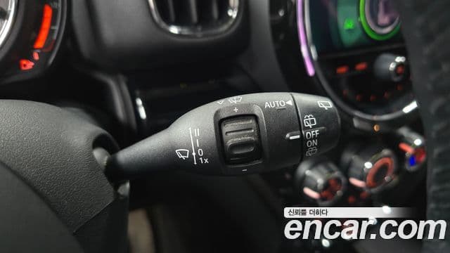 Mini Cooper D Countryman 2021 — Photo 8/32