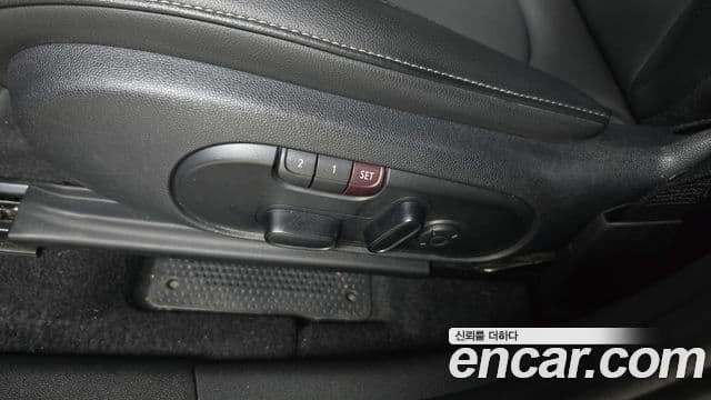 Mini Cooper D Countryman 2021 — Photo 3/32