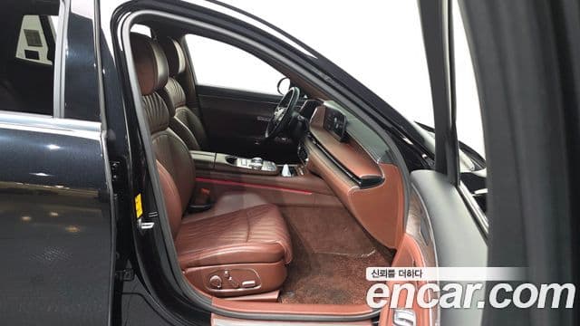 Genesis G90 2022 — ფოტო 11/20