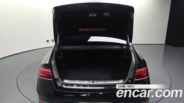 Genesis G90 2022 — ფოტო 20/20