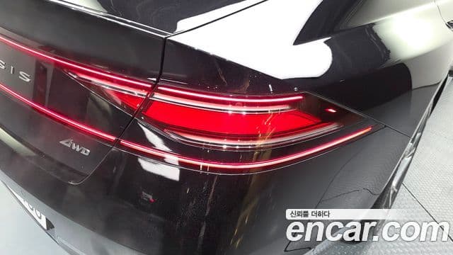 Genesis G90 2022 — ფოტო 31/39