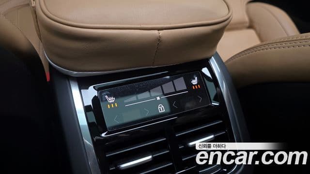 Volvo XC60 2025 — Şəkil 19/20