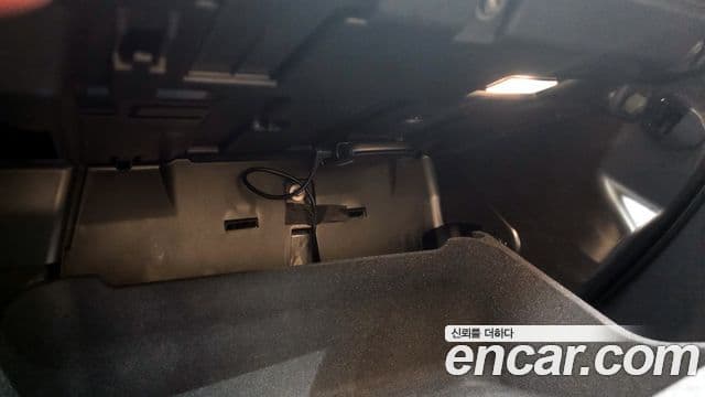 Volvo XC60 2025 — Photo 18/33