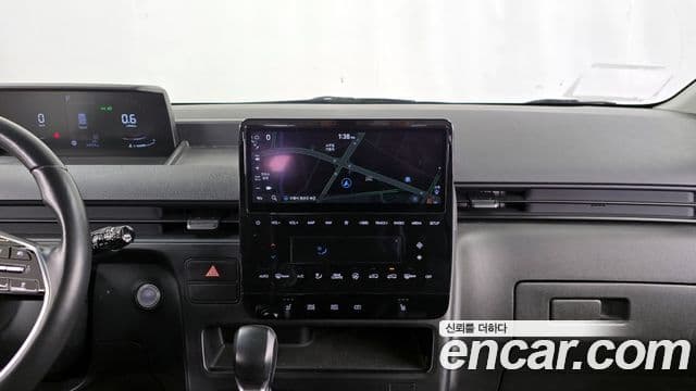 Hyundai Staria 2022 — Фото 12/20