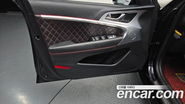 Genesis G70 2019 — Şəkil 15/33