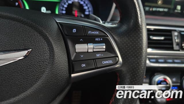 Genesis G70 2019 — Şəkil 24/33