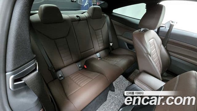 BMW 4 Series 2021 — Şəkil 12/20