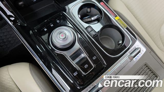 Kia Carnival 2021 — Şəkil 9/20