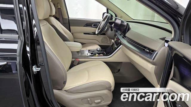 Kia Carnival 2021 — Şəkil 11/20