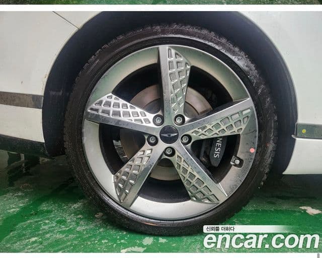 Genesis Electrified G80 2025 — Şəkil 5/10