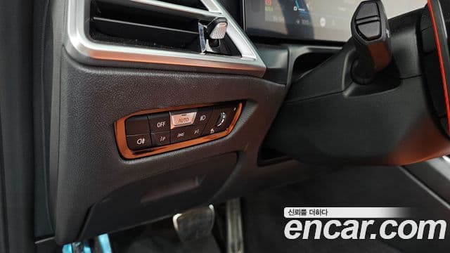 BMW M4 2024 — Photo 23/30